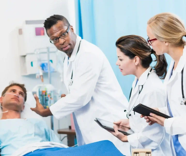 Diagnostic Equipment At a Freestanding ER vs Urgent Care